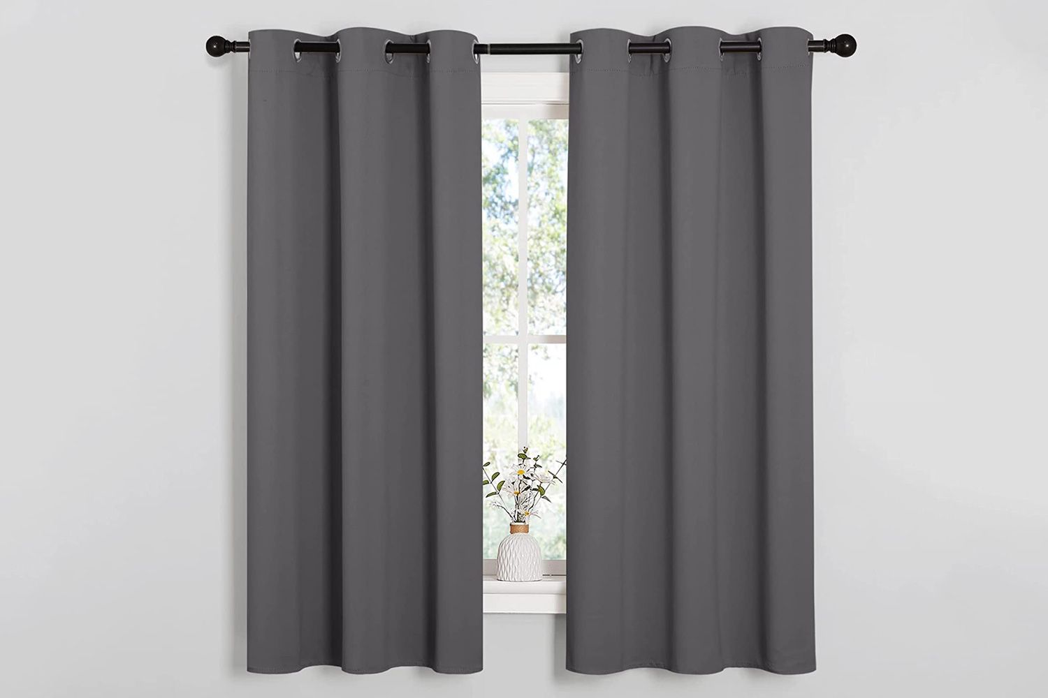 NICETOWN Thermal Insulated Grommet Blackout Curtains